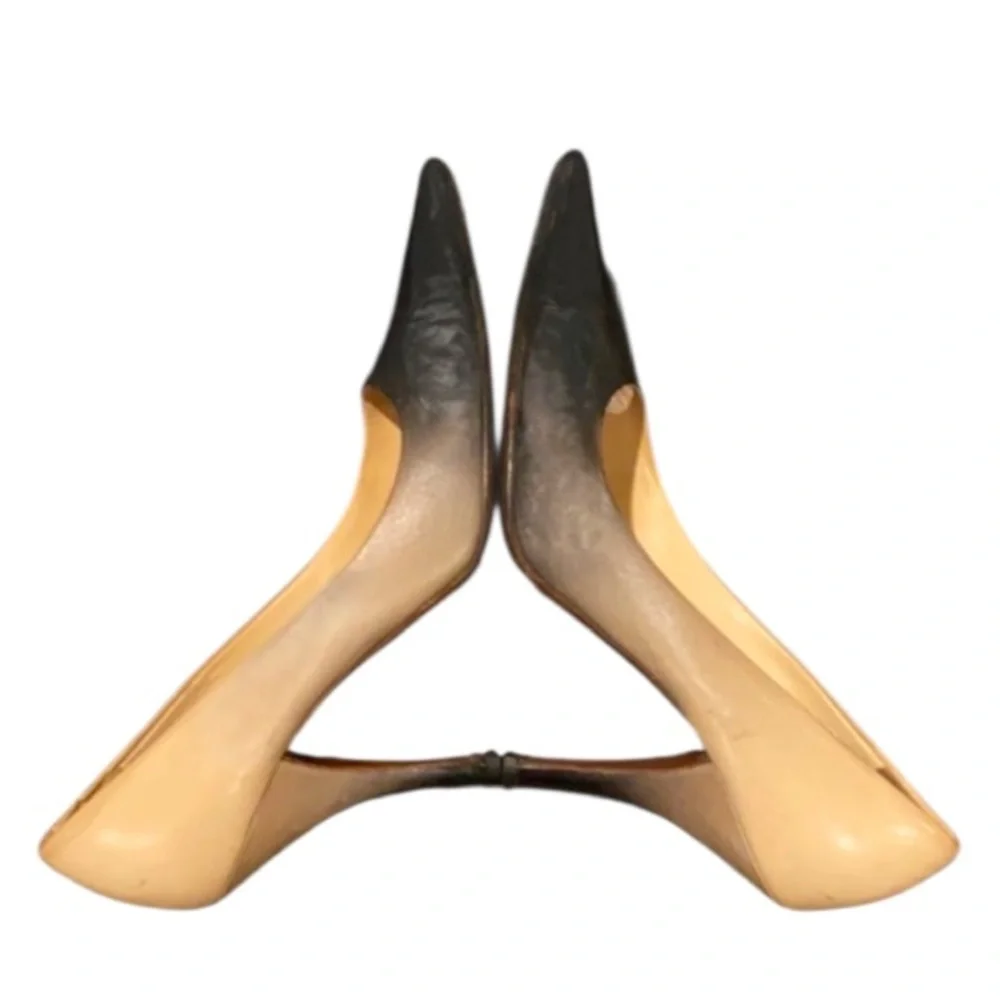 Authentic Prada luxury designer Ombré leather pumps heels size 9.5 Euro 39.5